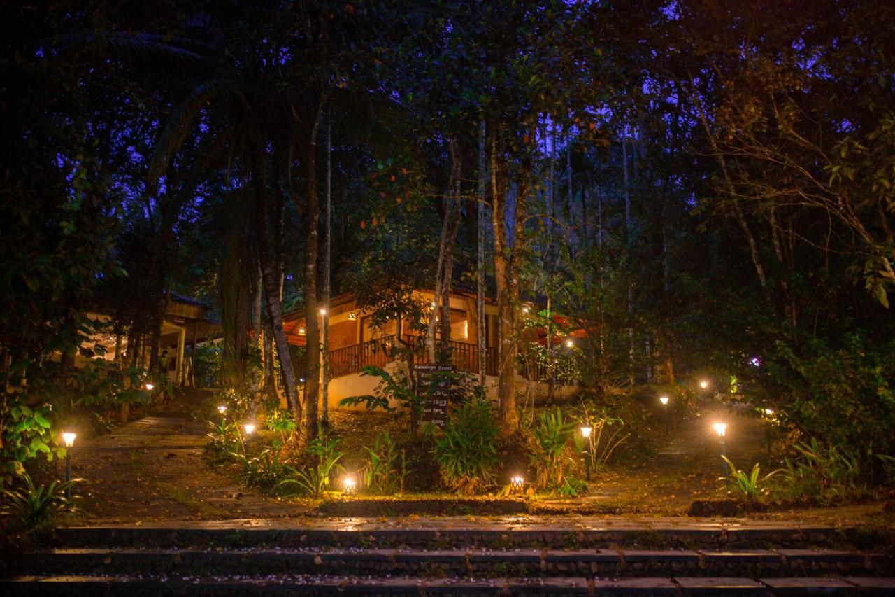 Raindrops Resorts Wayanad Sultan Bathery Buitenkant foto