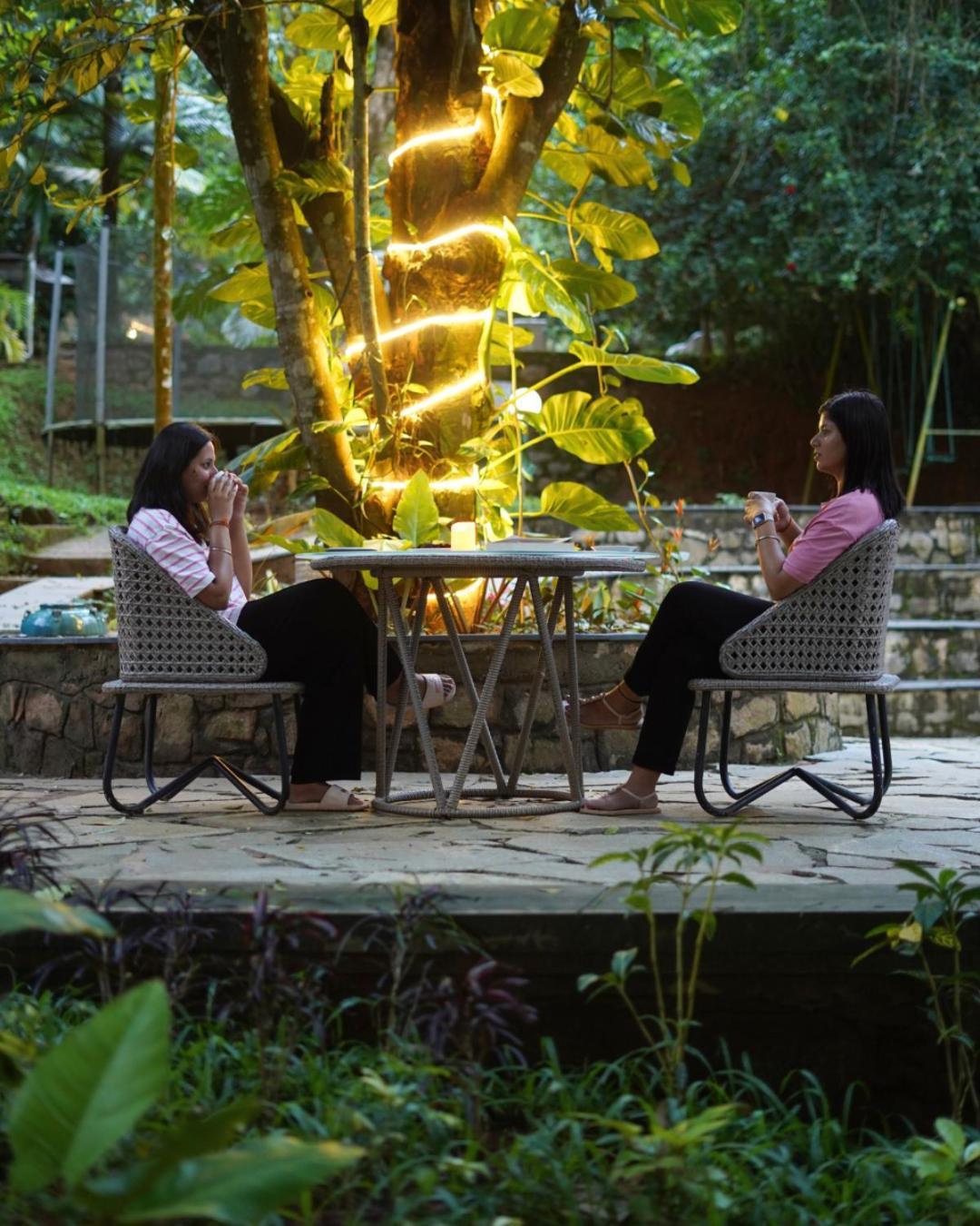 Raindrops Resorts Wayanad Sultan Bathery Buitenkant foto