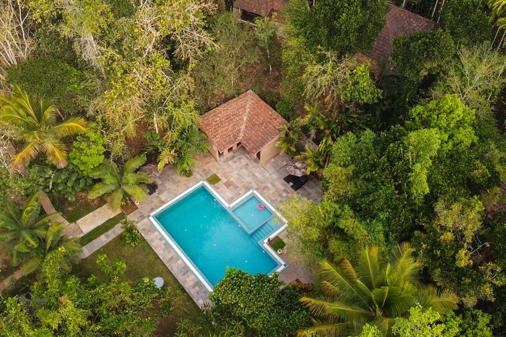 Raindrops Resorts Wayanad Sultan Bathery Buitenkant foto