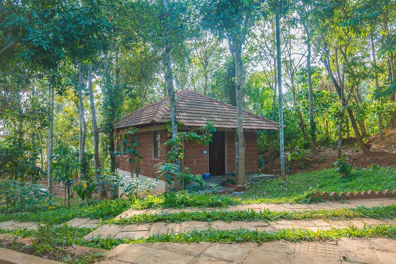 Raindrops Resorts Wayanad Sultan Bathery Buitenkant foto