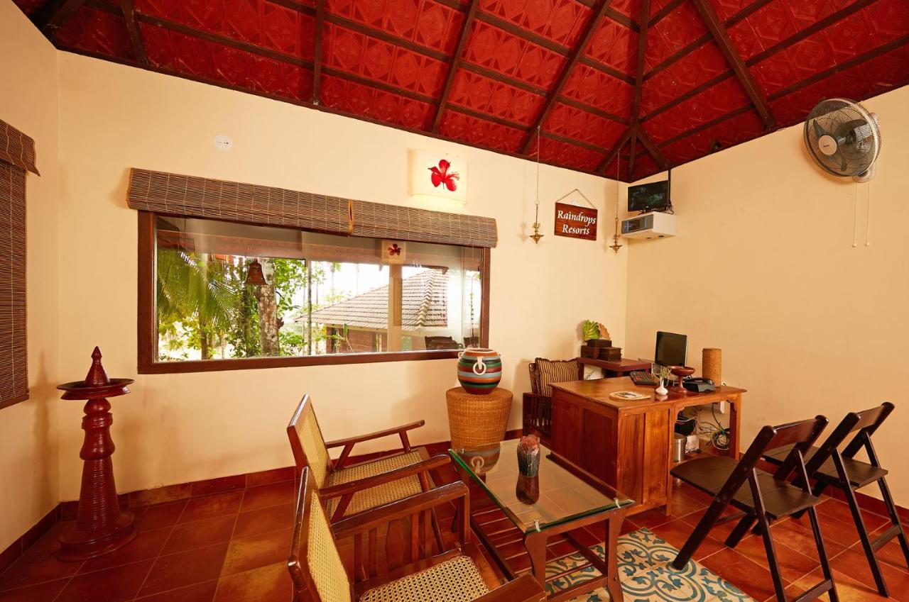 Raindrops Resorts Wayanad Sultan Bathery Buitenkant foto